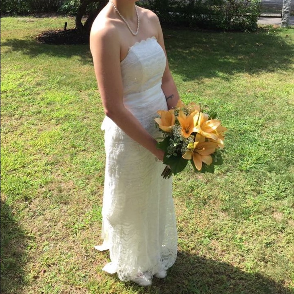Wedding dress